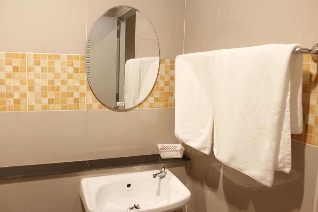 Naiya Place Kanchanaburi Ngoại thất bức ảnh